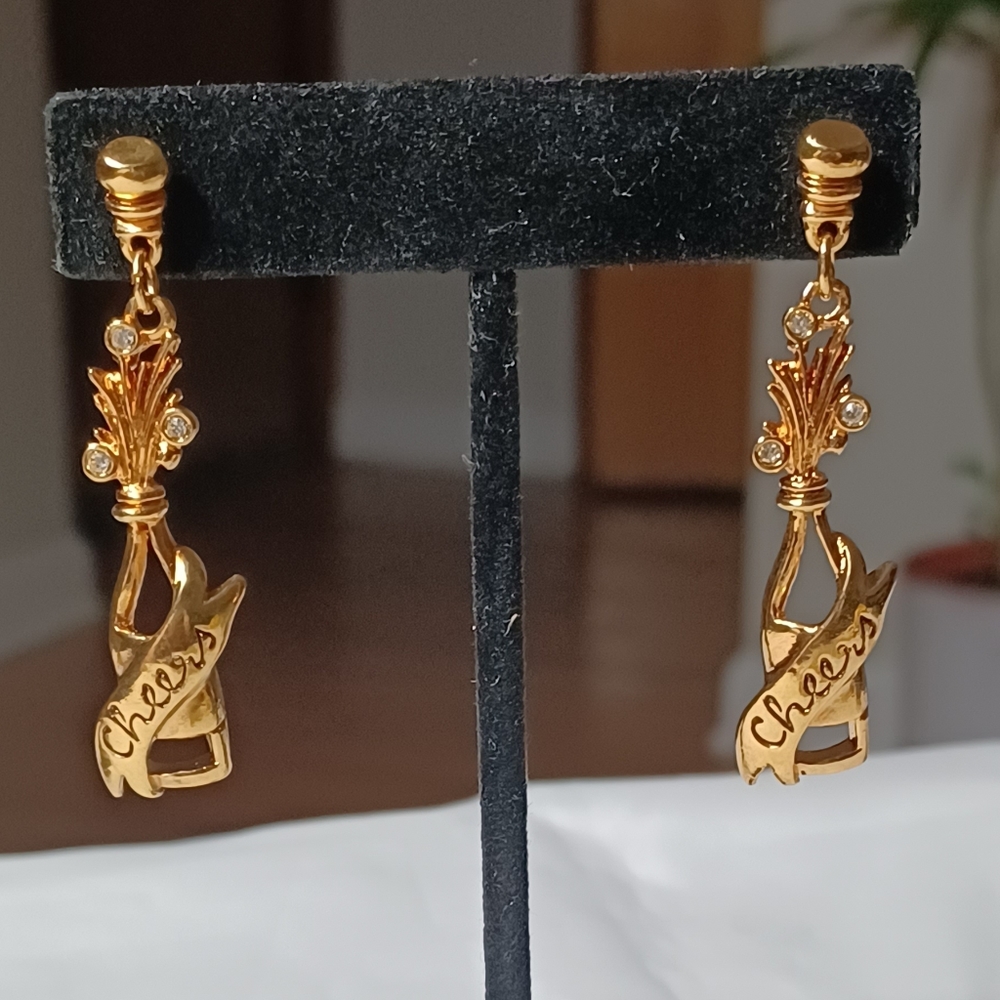 AVON VINTAGE 80's GOLDEN CHAMPAGNE BOTTLE EARRINGS